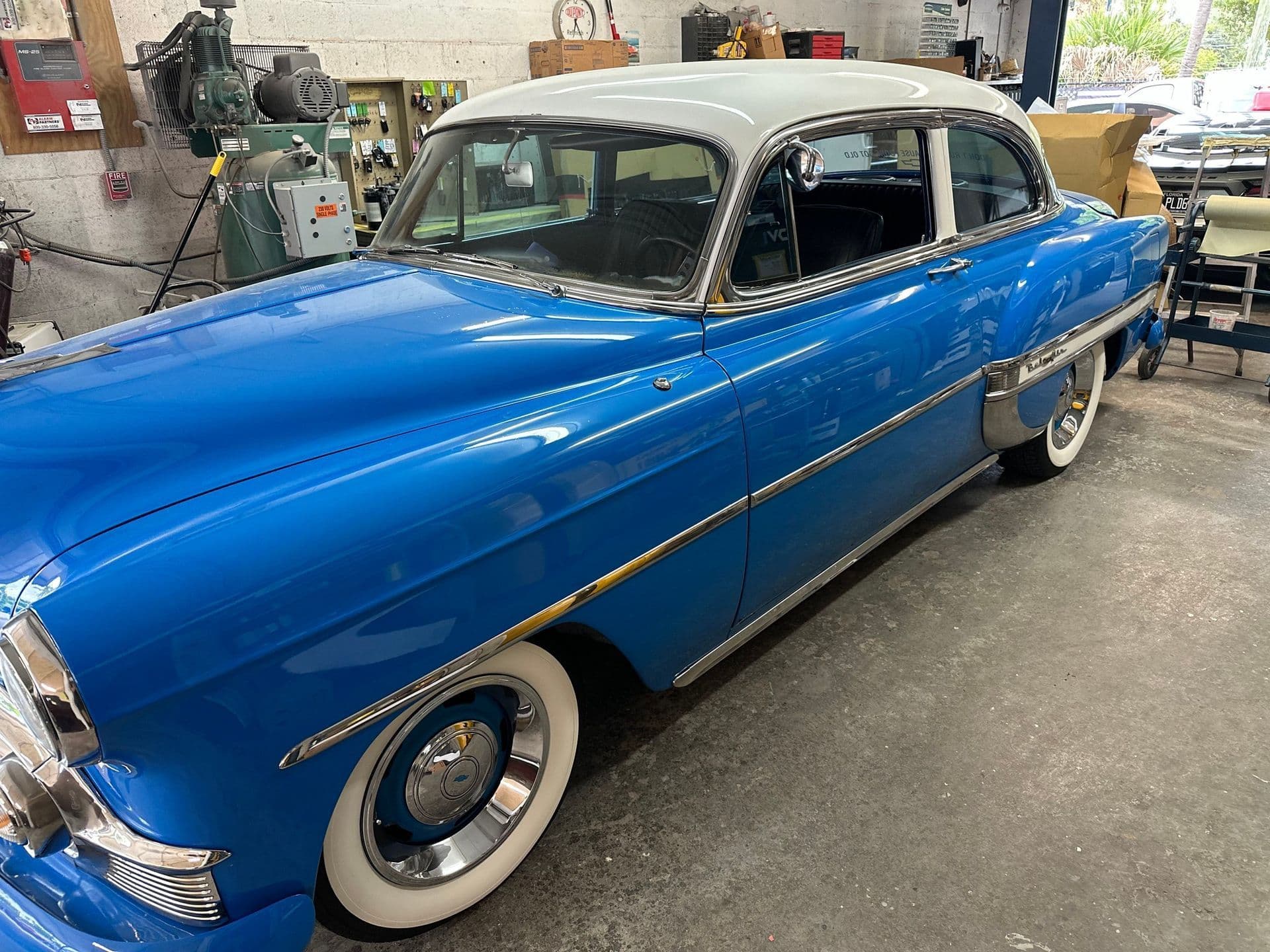 Auto body finish